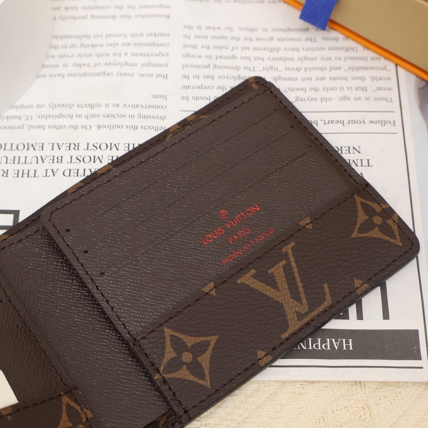 LVコピーウォレット角部分ディテール